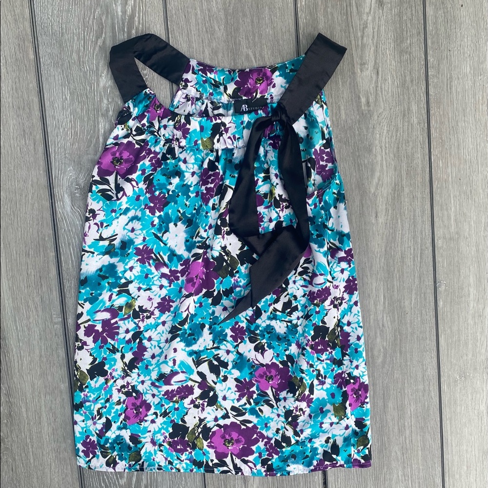 Multicolor Floral Print Sleeveless Blouse